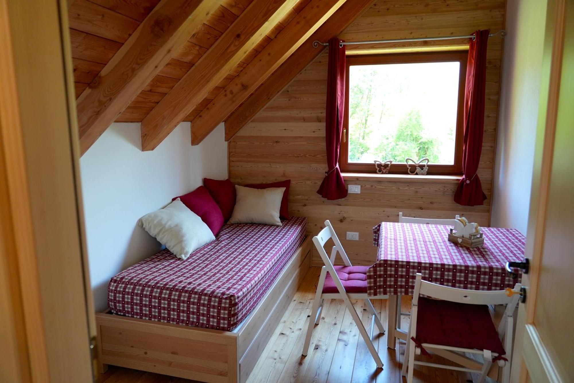Chalet Navauce Raveo Exteriör bild