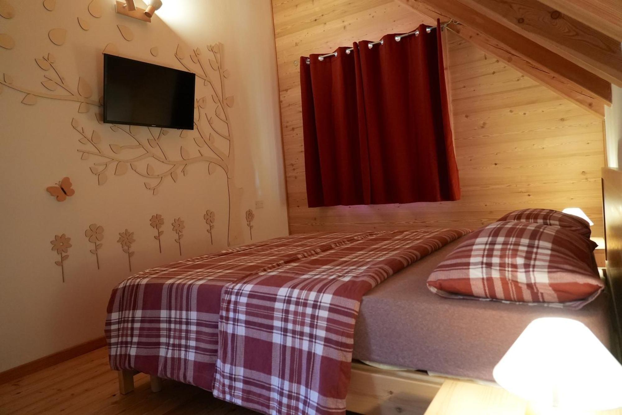 Chalet Navauce Raveo Exteriör bild